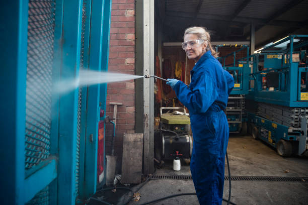 Best Window and Screen Pressure Cleaning in West Sayville, NY